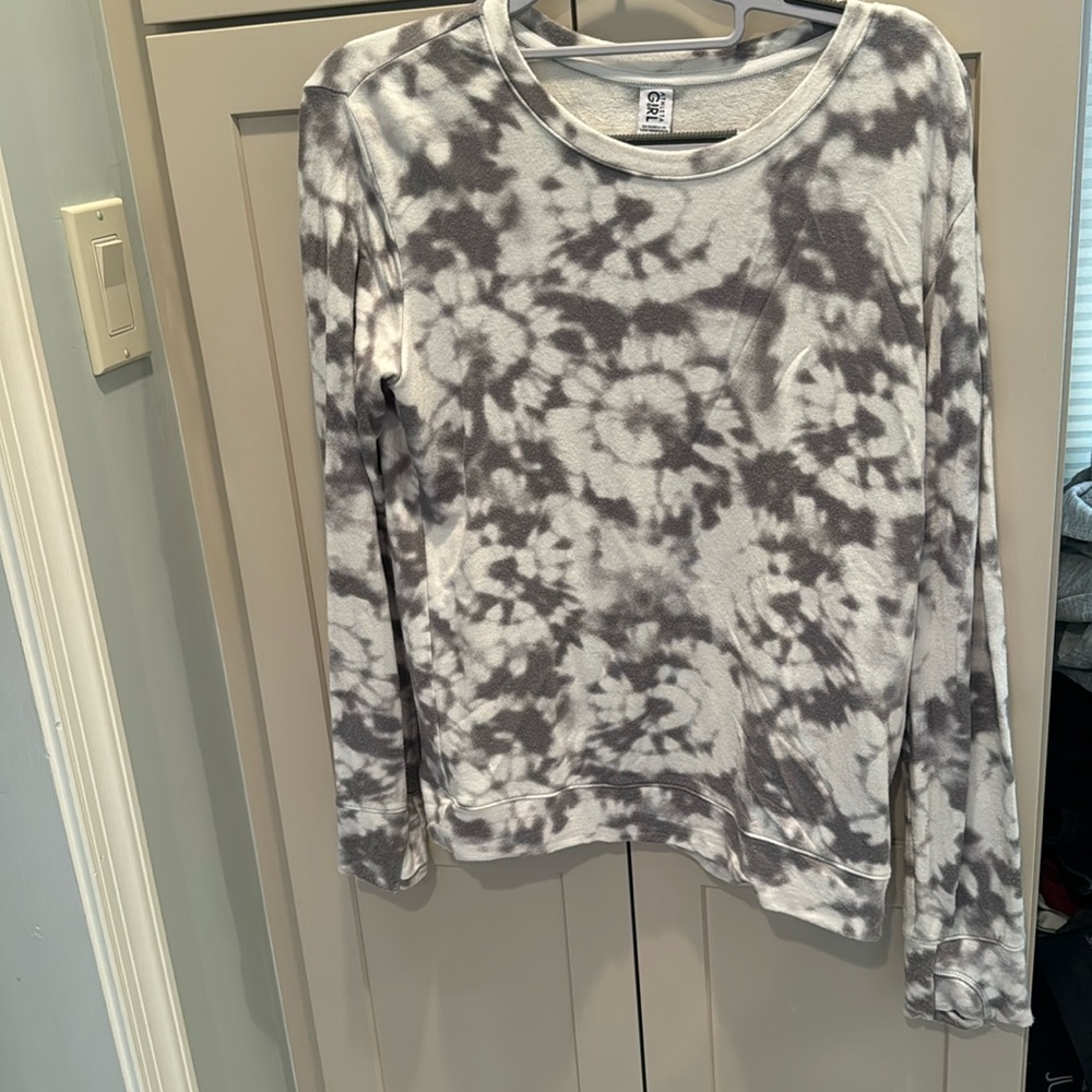 Athleta girls buttery soft thin sweatshirt